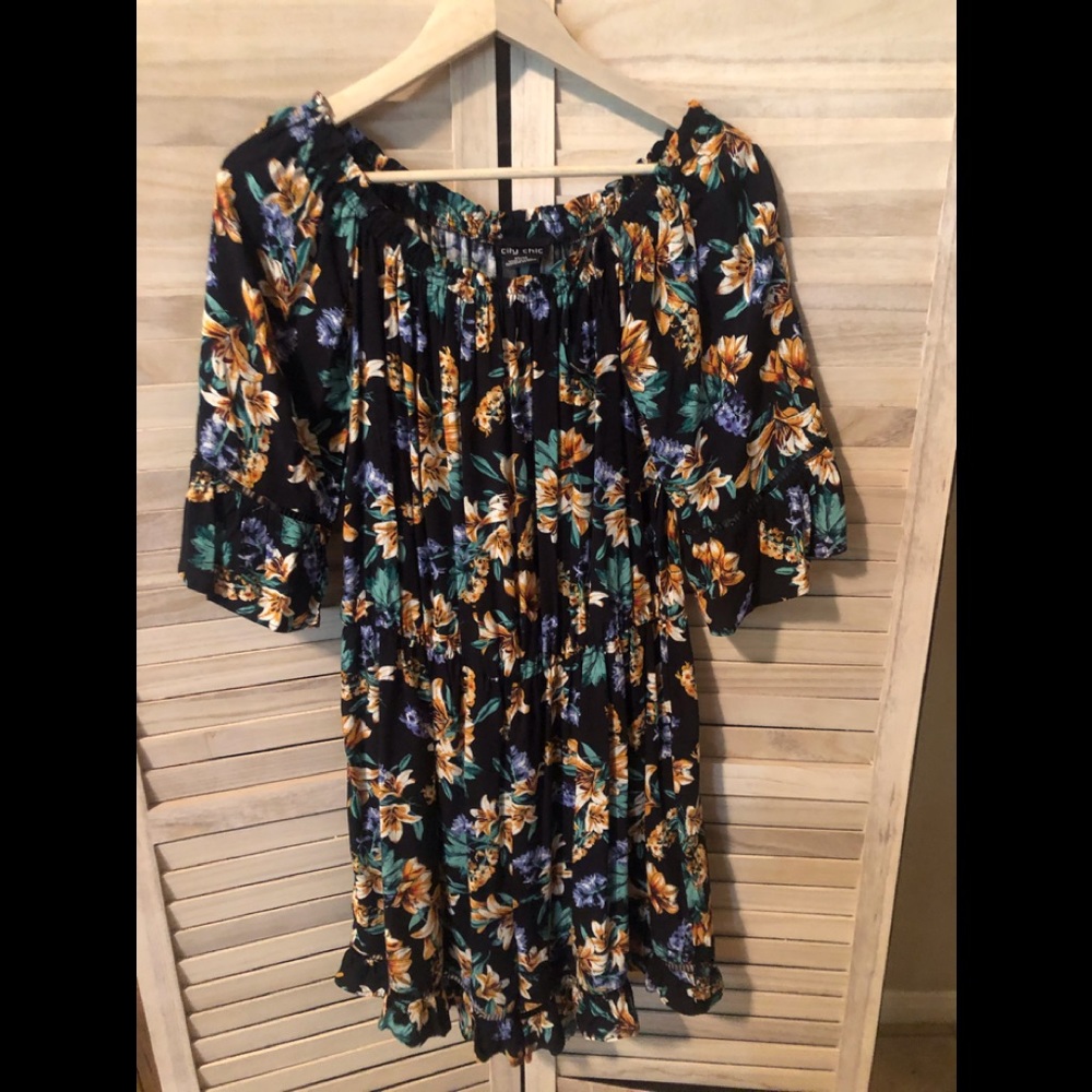 City Chic Floral Romper Size 14